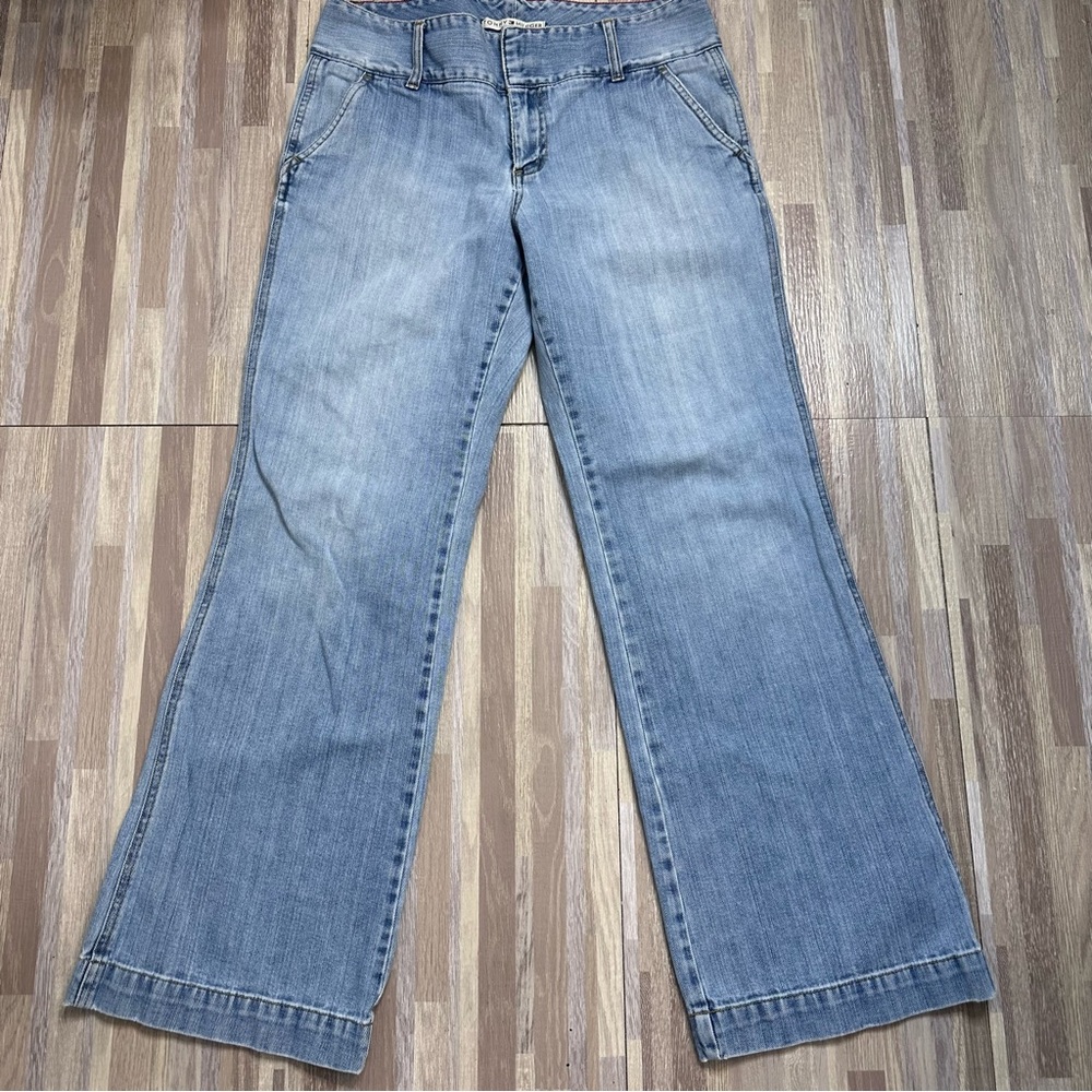 Women’s Tommy Hilfiger Light Blue Wide-Leg Jeans 32” Waist